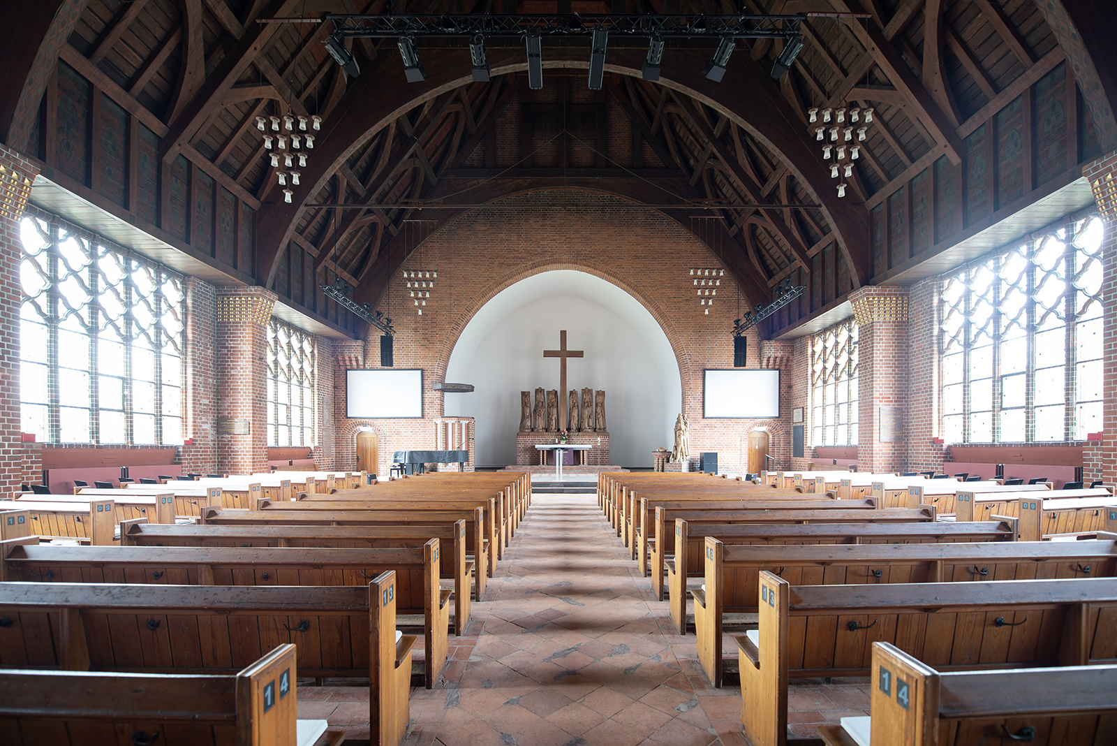 Kiel-Wik, Petruskirche