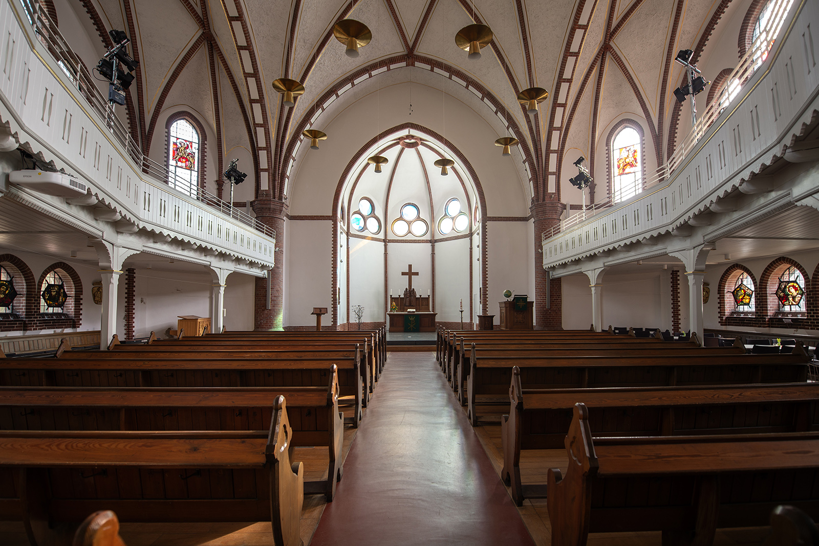 Hamburg-Wandsbek, Kreuzkirche